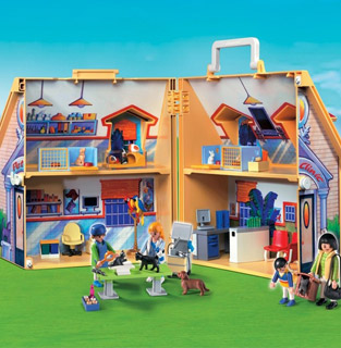 Get your Summer Toys online now! Hurry... while supplies last!